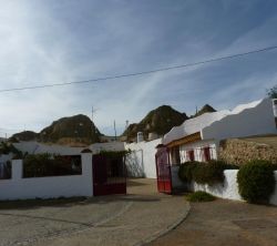 Cueva Las Rosas